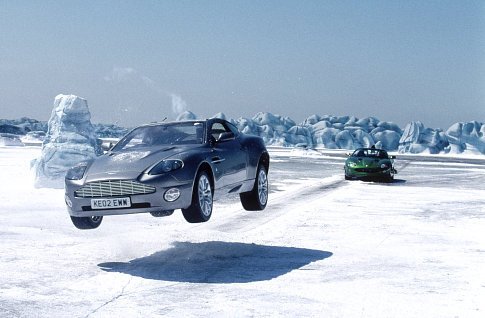 James-Bond-Aston-Vanquish-Chase-Sequence